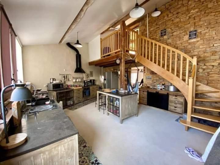 La Grange Bed & Breakfast Promilhanes Bagian luar foto