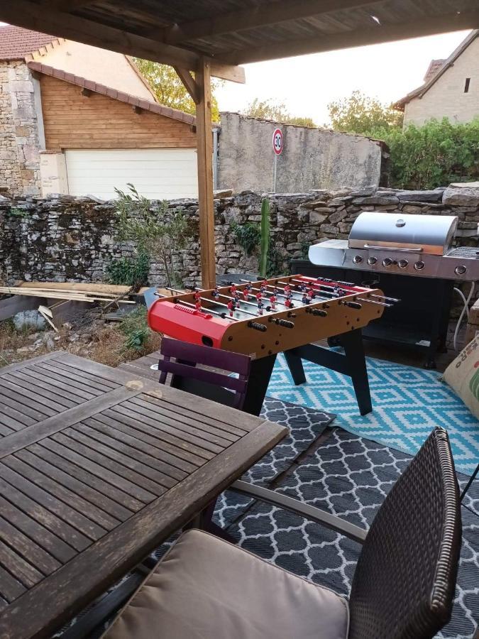 La Grange Bed & Breakfast Promilhanes Bagian luar foto